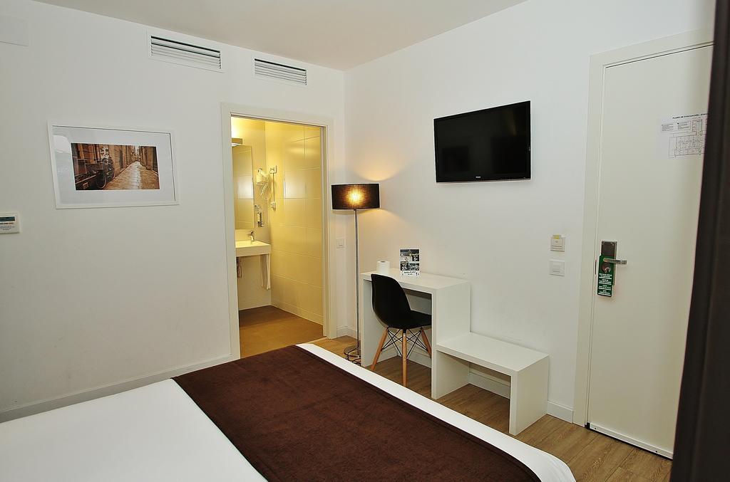 Hotel Bestprice Diagonal Barcelona Quarto foto