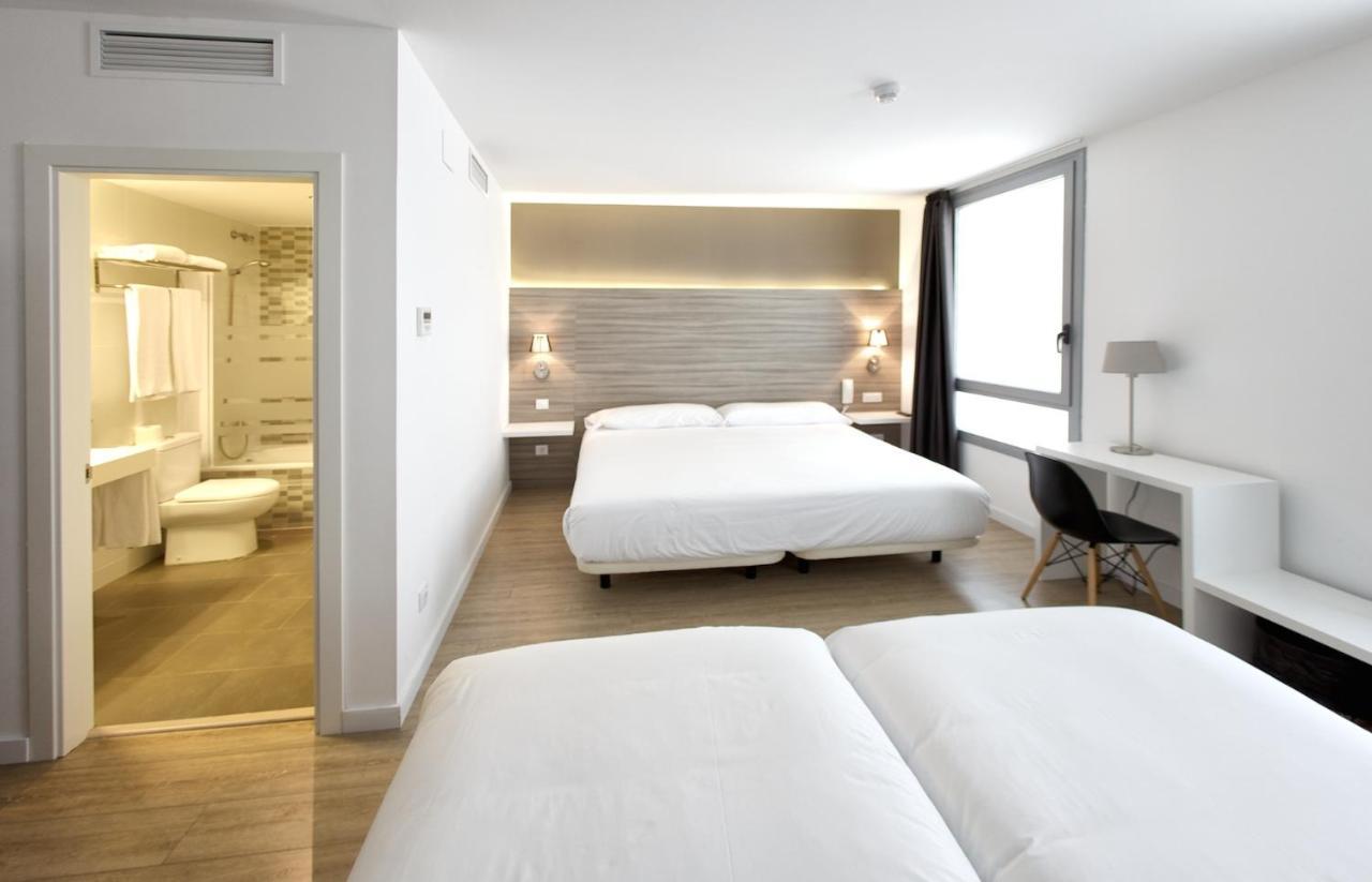 Hotel Bestprice Diagonal Barcelona Exterior foto