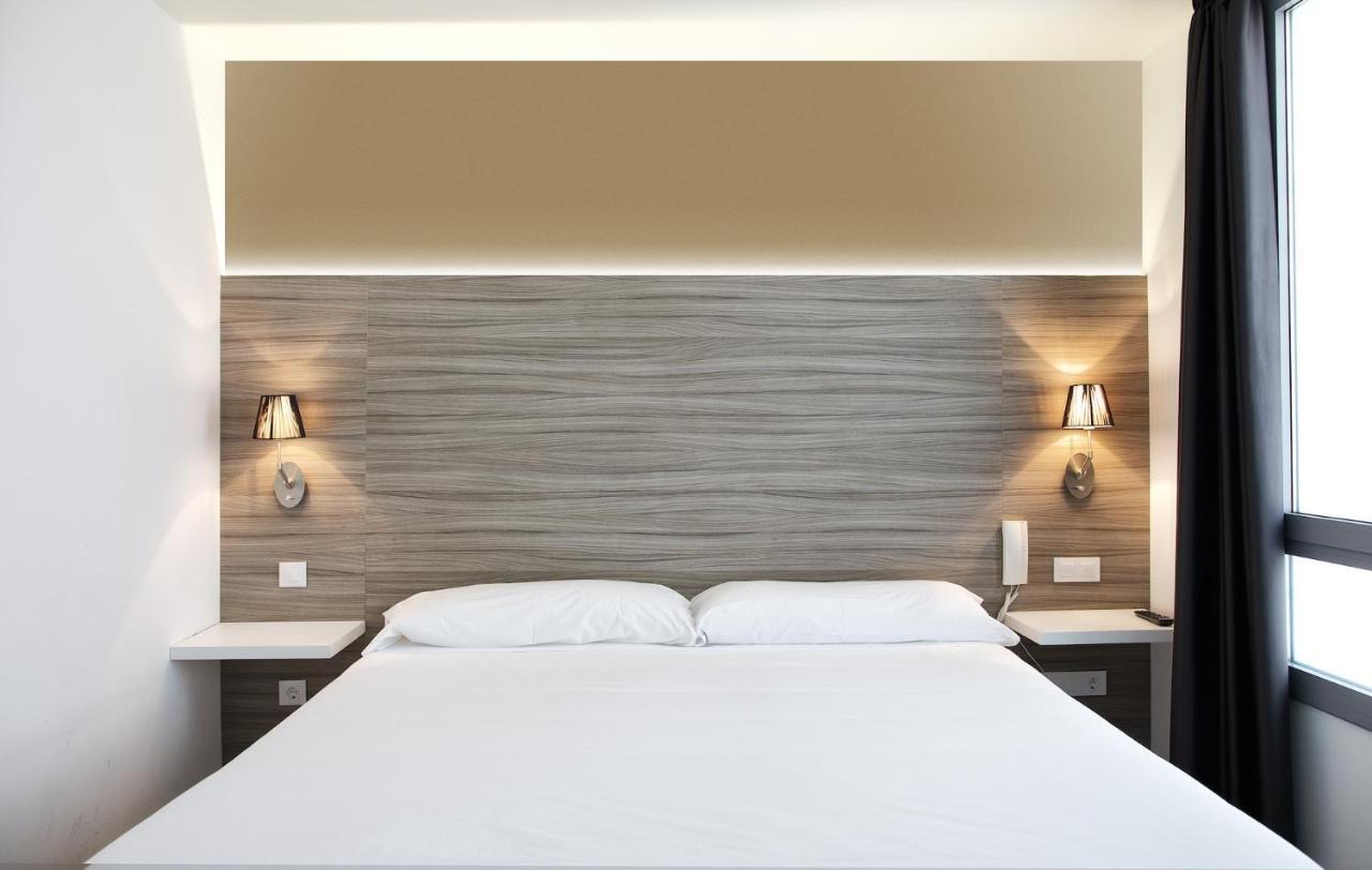 Hotel Bestprice Diagonal Barcelona Exterior foto